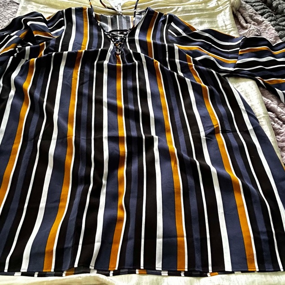 NEW PHOTOS! TUNIC, VERTICAL STRIPE, COLOUR: MOCHA BISQUE, SIZE 4X, LONG SLEEVES, - Picture 10 of 16